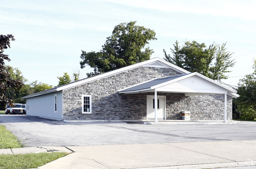 700 Rockwell Ave, Findlay, OH à louer - Photo principale – Image 1 sur 27