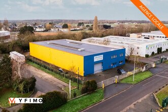 Coignières - VUE AÉRIENNE  vue de carte