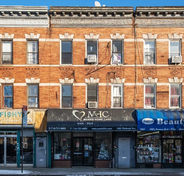 1061, 1063, 1065 & 1067 Flatbush Avenue portefeuille de 4 biens à vendre sur LoopNet.fr - Photo de l’immeuble – Image 2 sur 5
