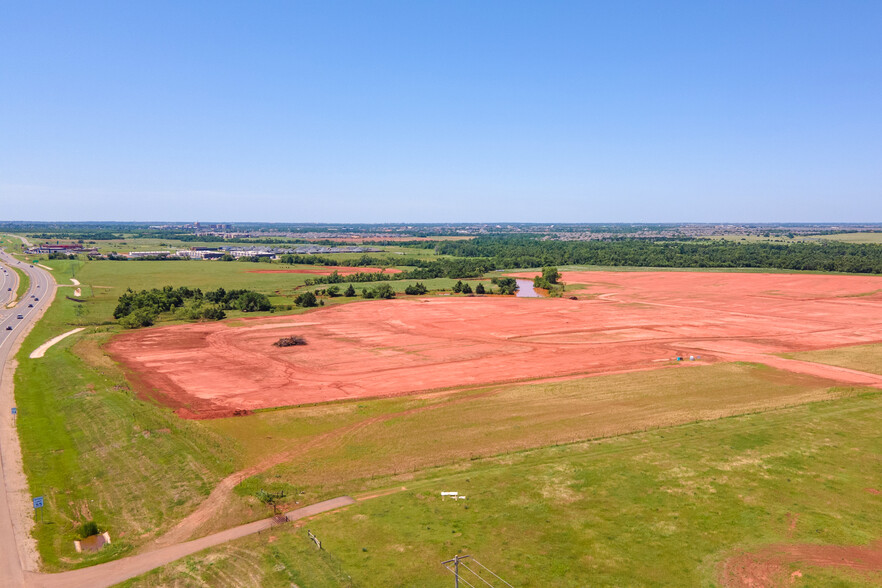 SWC HWY 74 & NW 178th, Edmond, OK à louer - Photo de la construction – Image 2 sur 6