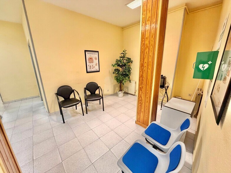 Immeuble residentiel dans Madrid, Madrid à vendre - Photo intérieure – Image 1 sur 1
