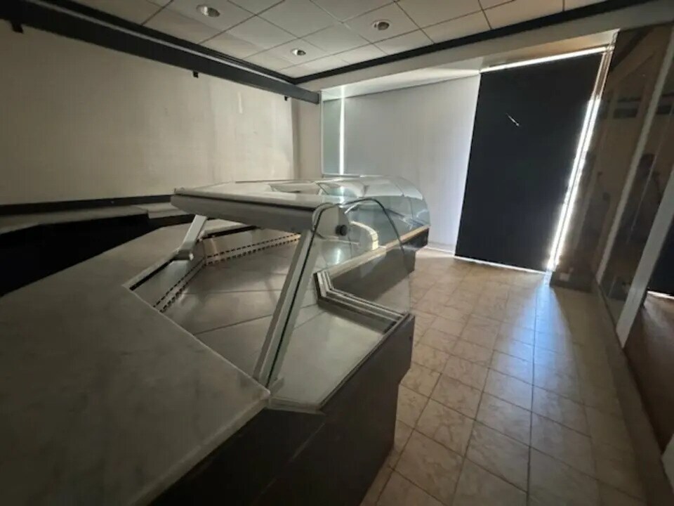 Local commercial dans Villefranche-sur-Saône à louer Photo intérieure– Image 1 sur 4