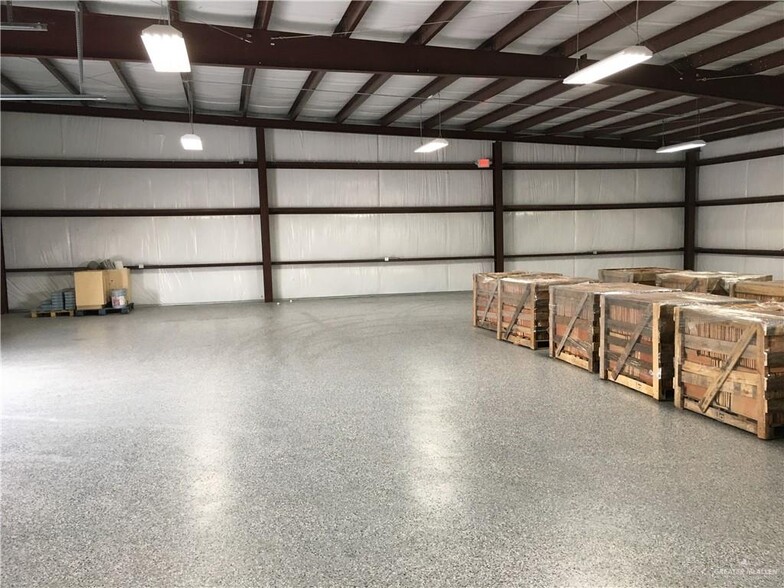 1808 Sharm Dr, Pharr, TX à louer - Photo de l’immeuble – Image 3 sur 7