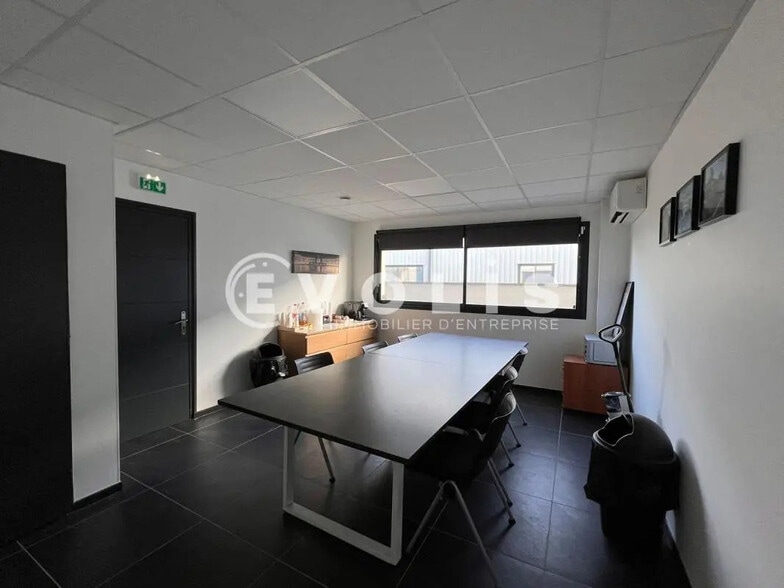 Industriel/Logistique dans Pompignac à louer - Photo intérieure – Image 3 sur 7