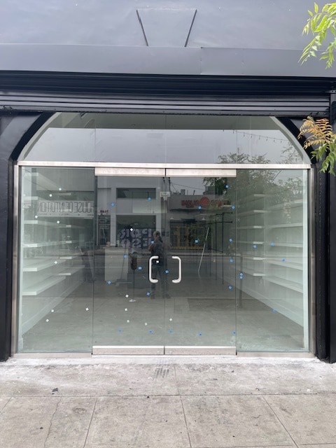 7450-7454 Melrose Ave, Los Angeles, CA à louer Photo de l’immeuble– Image 1 sur 2