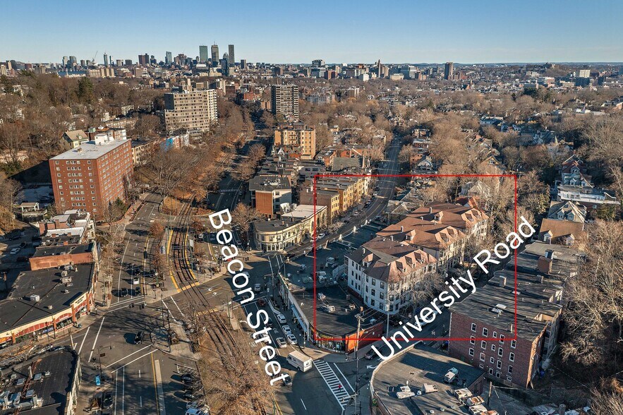 10-24 University Rd. Brookline, MA portefeuille de 3 biens à vendre sur LoopNet.fr - Aérien – Image 3 sur 36