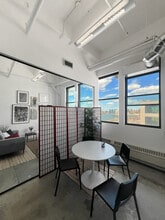 20 Jay St, Brooklyn, NY à louer Photo intérieure– Image 1 sur 5