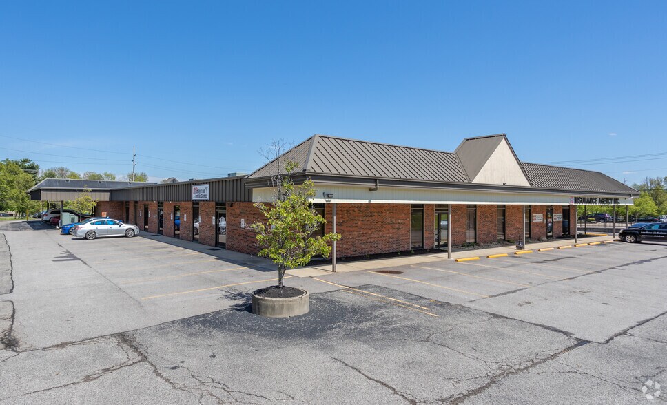 7711 Ewing Blvd, Florence, KY à louer - Photo de l’immeuble – Image 2 sur 2