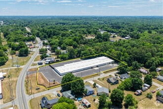 114 S State St, Haw River, NC à louer Aérien– Image 1 sur 33