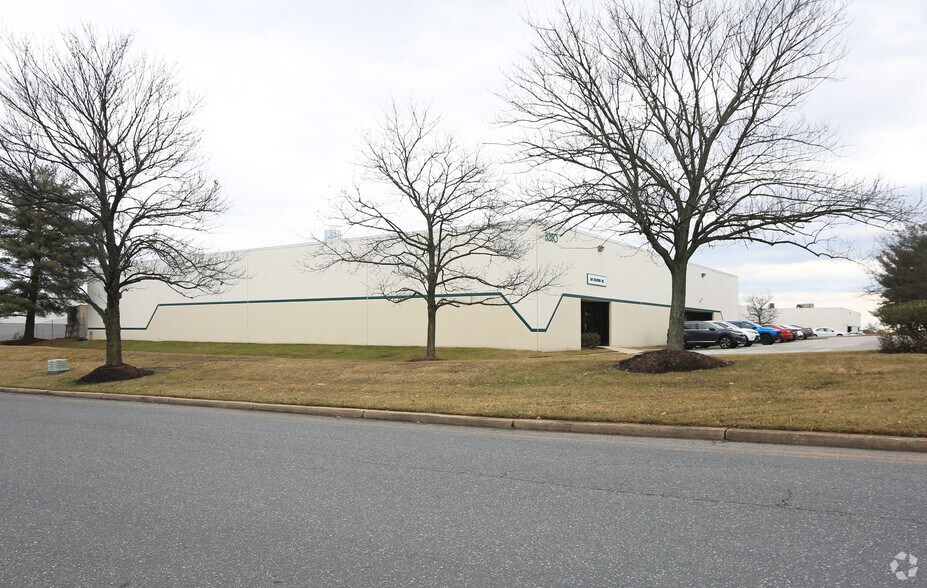 8280 Patuxent Range Rd, Jessup, MD à vendre - Photo de l’immeuble – Image 2 sur 14