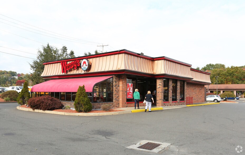 652-656 New Haven Ave, Derby, CT à louer - Photo principale – Image 3 sur 6