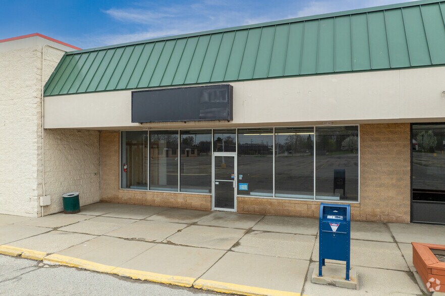 6730-6764 S River Rd, Marine City, MI à louer - Photo de l’immeuble – Image 3 sur 8