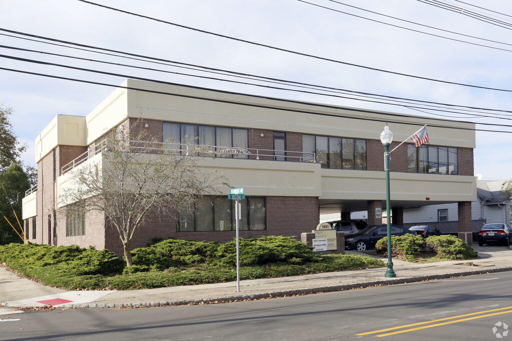 1801 E 2nd St, Scotch Plains, NJ à louer Photo principale– Image 1 sur 15
