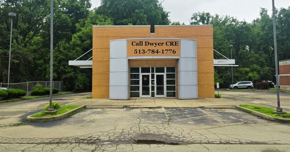4375 Reading Rd, Cincinnati, OH à vendre - Photo de l’immeuble – Image 2 sur 10