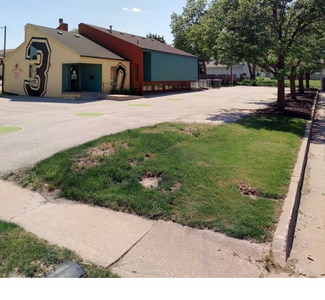 Plus de détails pour 306 S Ankeny Blvd, Ankeny, IA - Bureau à vendre