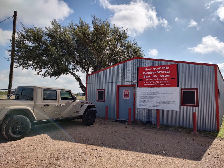 108 Co 422 rd, Premont, TX à louer - Photo de l’immeuble – Image 1 sur 26