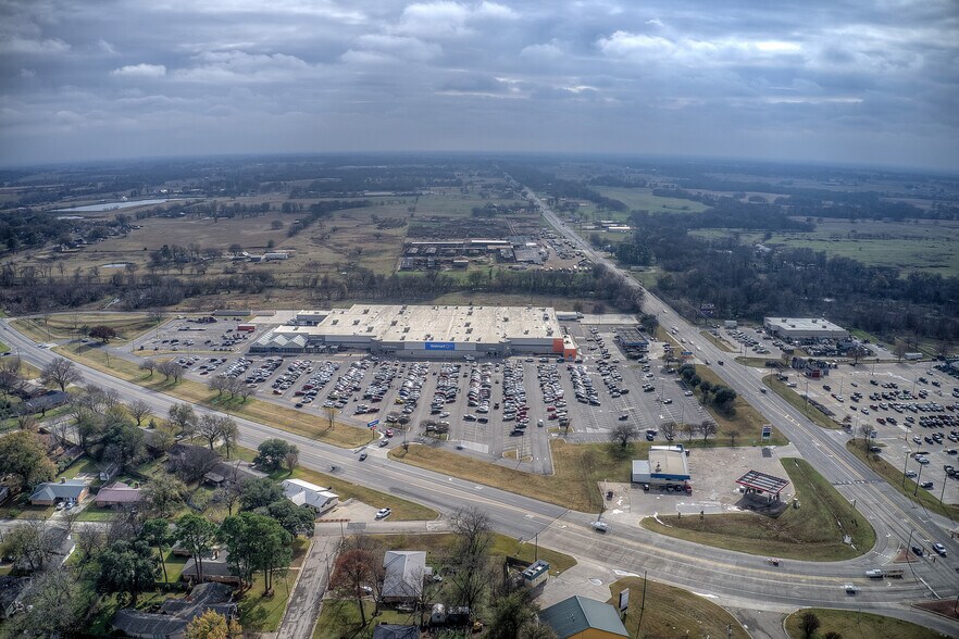 1430 S Broadway St, Sulphur Springs, TX à vendre - Photo de l’immeuble – Image 1 sur 29