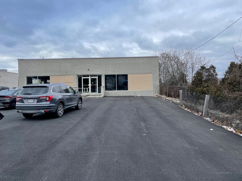 14 Route 17k, Newburgh, NY à vendre - Photo de l’immeuble – Image 2 sur 13