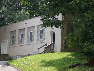 Plus de détails pour 77 Hamilton Ave, Norwich, CT - Industriel/Logistique à vendre