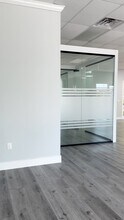 3321 Del Prado Blvd S, Cape Coral, FL à louer - Vidéo sur l’annonce professionnelle 