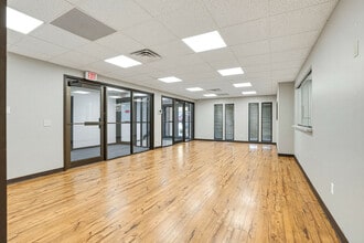 1414 Arlington St, Ada, OK à louer Photo intérieure– Image 2 sur 25