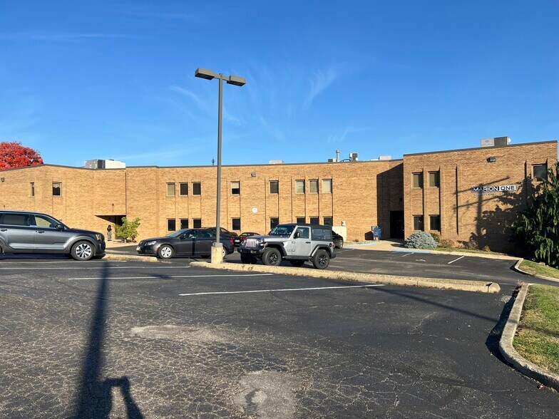 1 Marion Ave, Mansfield, OH à louer - Photo de l’immeuble – Image 3 sur 4