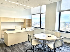 1818 Market St, Philadelphia, PA à louer Photo intérieure– Image 1 sur 5