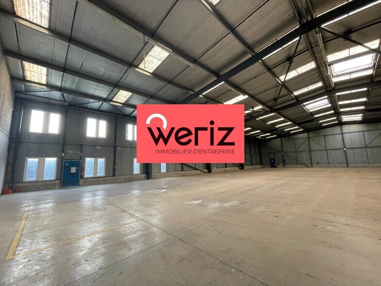 Industriel/Logistique dans Aix-en-Provence à louer - Photo de l’immeuble – Image 1 sur 16