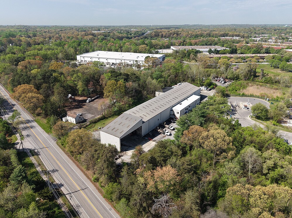 521 Digiulian Blvd, Glen Burnie, MD à louer Photo de l’immeuble– Image 1 sur 9