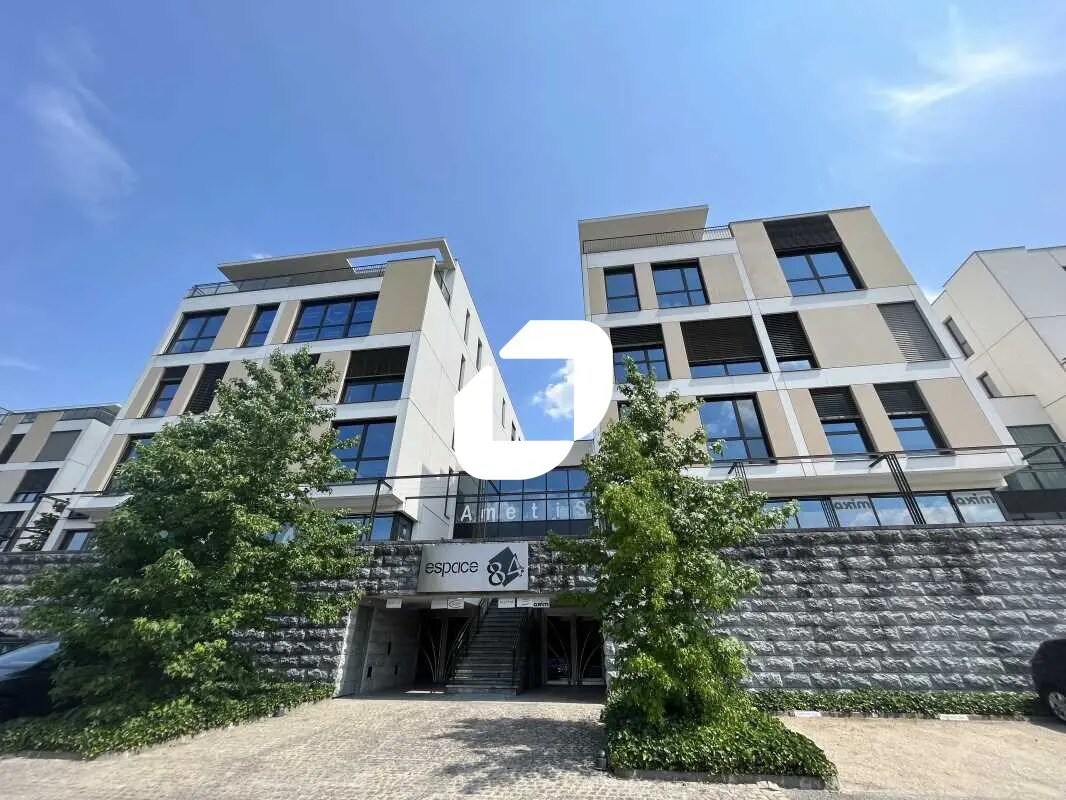 Bureau dans Lyon à louer Photo de l’immeuble– Image 1 sur 37