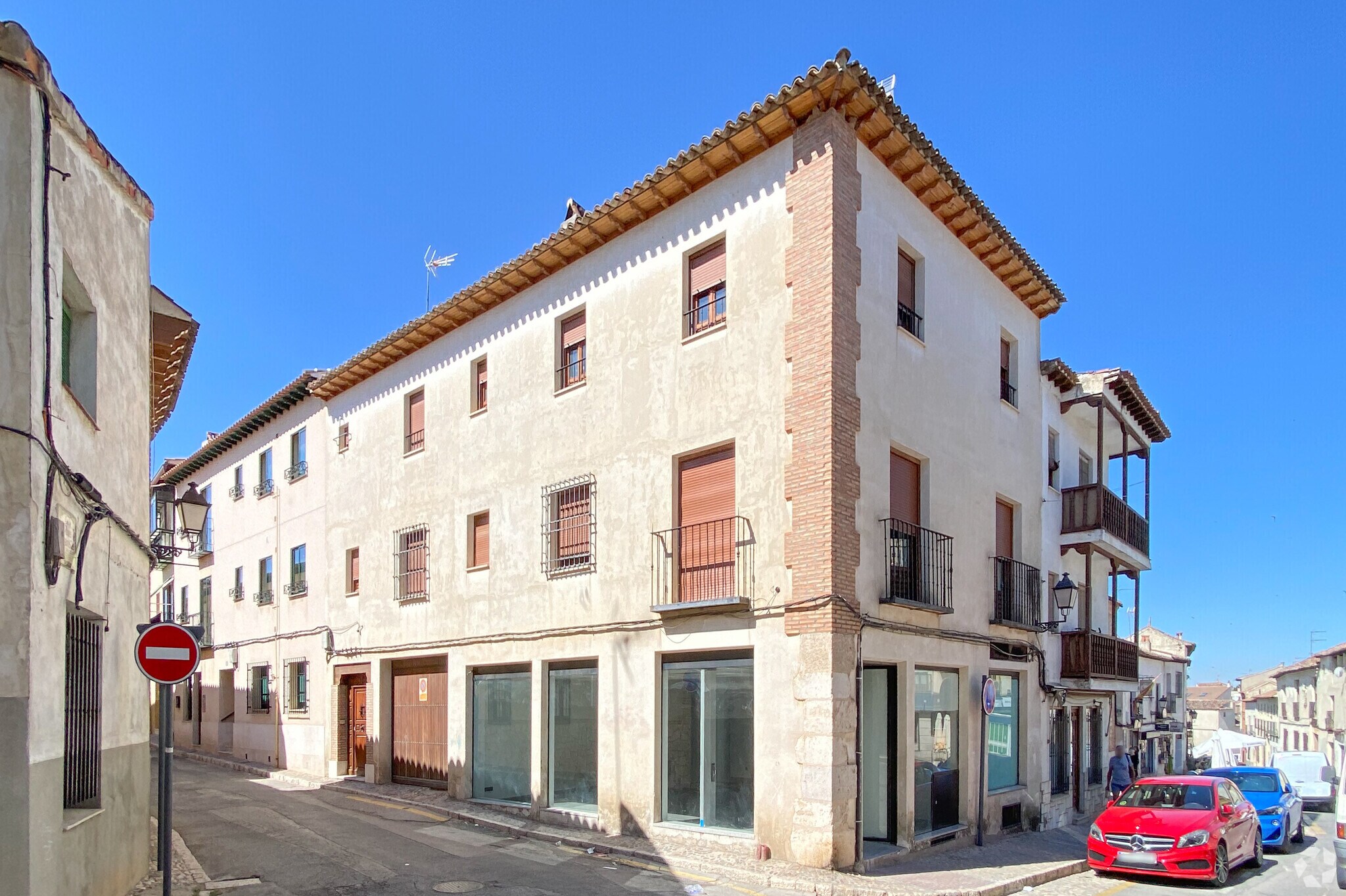 Calle Benito Hortelano, 5, Chinchón, Madrid à louer Photo principale– Image 1 sur 3