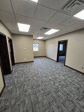 508 W 48th St, Kearney, NE à louer Photo intérieure– Image 2 sur 4