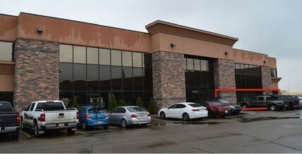 7657 50th St NW, Edmonton, AB à louer Photo intérieure– Image 1 sur 4