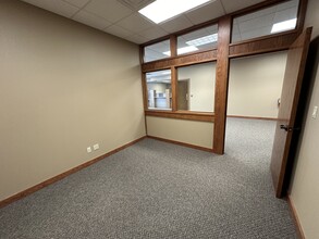2131-2229 S Neil St, Champaign, IL à louer Photo intérieure– Image 2 sur 4