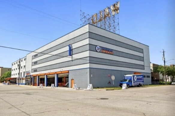812 Live Oak St, Houston, TX à louer - Photo de l’immeuble – Image 2 sur 20