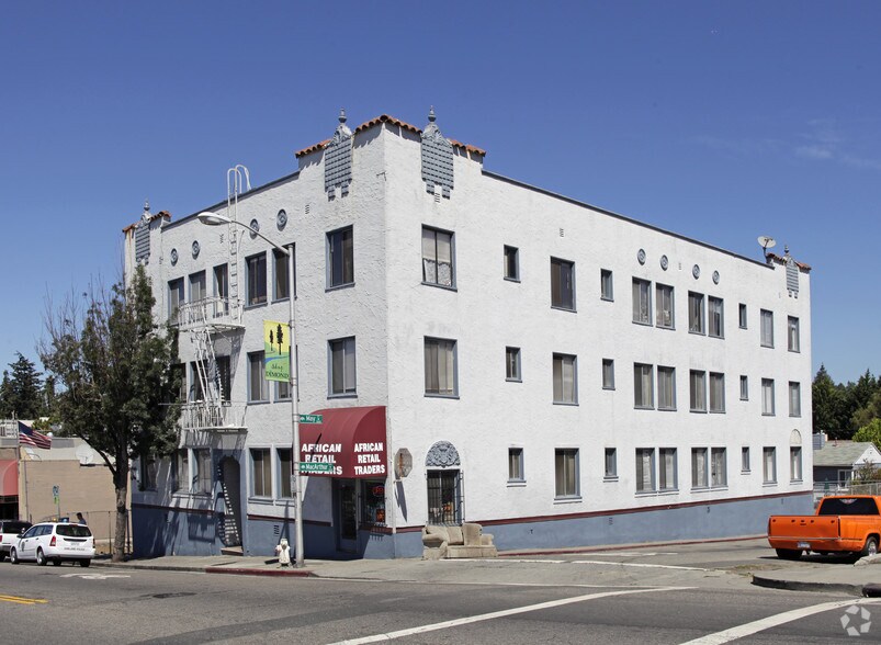 2240-2242 Macarthur Blvd, Oakland, CA à vendre - Photo principale – Image 1 sur 11