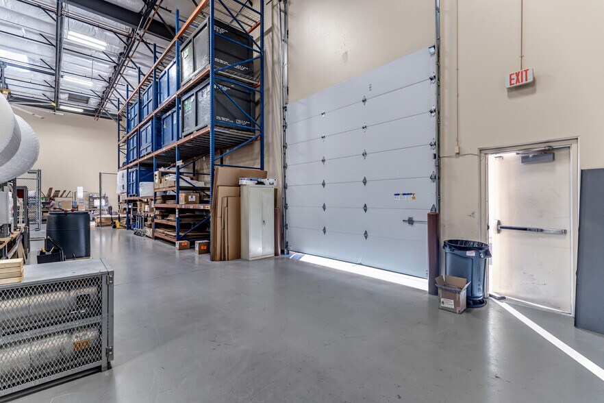 2675 E Cessna Dr, Chandler, AZ à vendre - Photo de l’immeuble – Image 3 sur 18