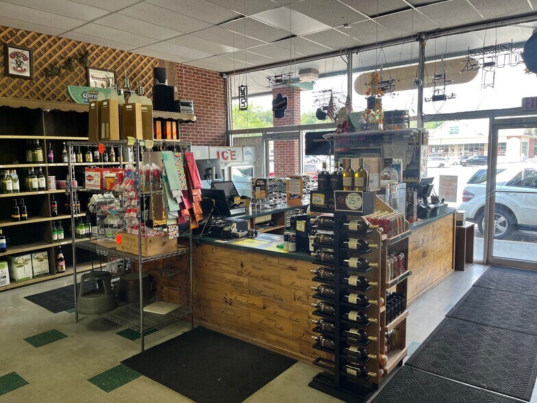 900-910 White Plains Rd, Trumbull, CT à louer - Photo de l’immeuble – Image 2 sur 15