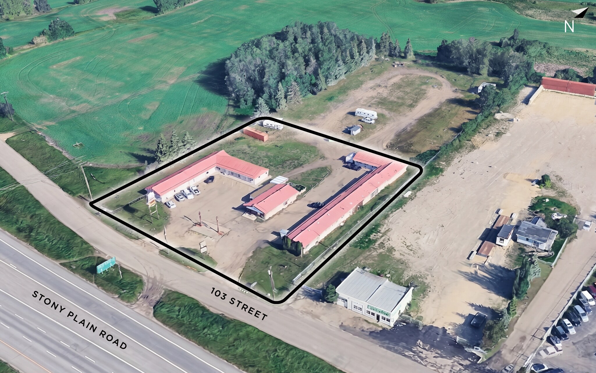 20904 Stony Plain Road, Edmonton, AB à louer Photo de l’immeuble– Image 1 sur 3