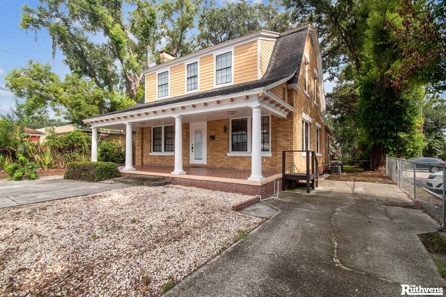 114 Palmola St, Lakeland, FL à louer - Photo de l’immeuble – Image 2 sur 30