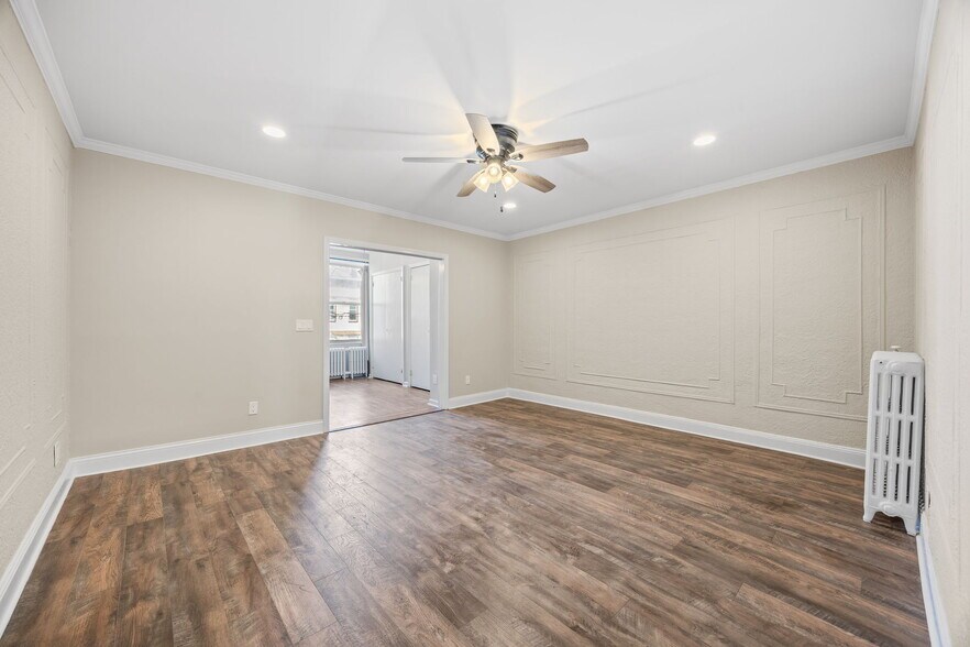 994 Hart St, Brooklyn, NY à vendre - Photo de l’immeuble – Image 3 sur 17