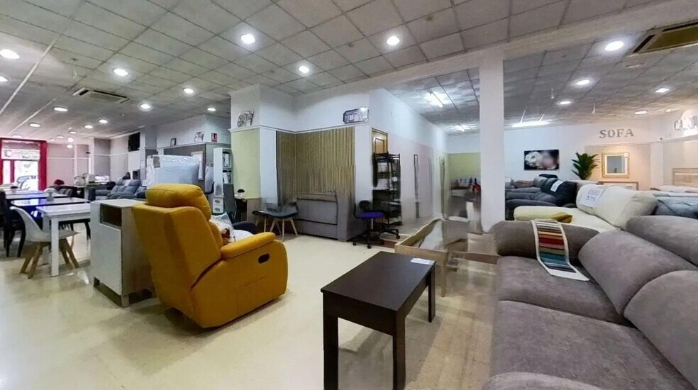 Carrer de Ramon Gallud, Torrevieja, Alicante à vendre - Photo intérieure – Image 3 sur 7