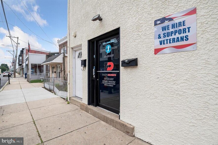 934 Market St, Marcus Hook, PA à vendre - Photo de l’immeuble – Image 3 sur 35
