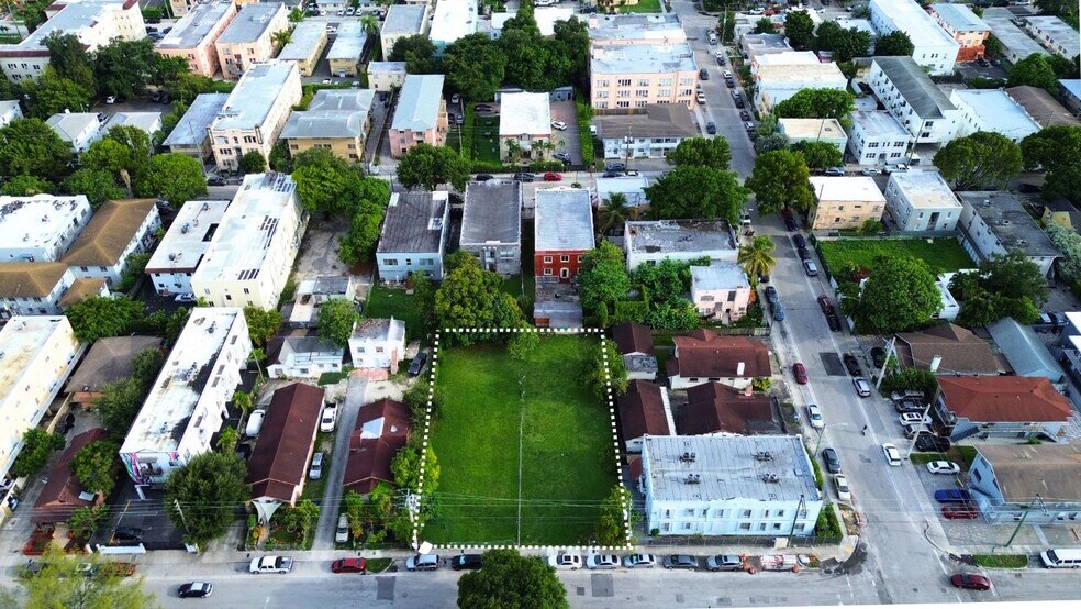 972 SW 3rd St, Miami, FL à vendre - Plan de site – Image 2 sur 5