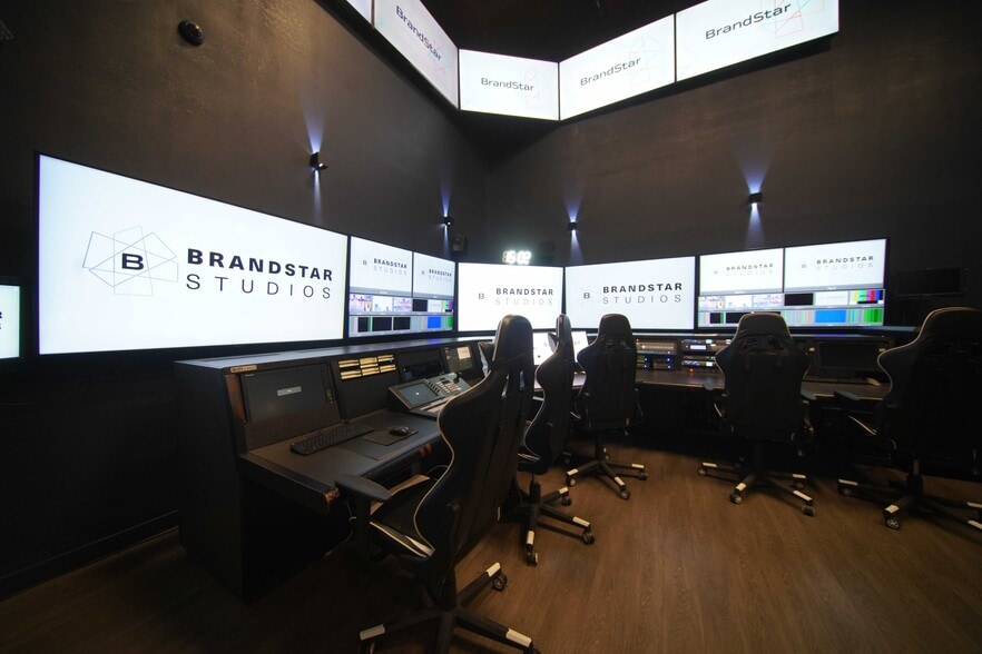 3850 N Powerline Rd, Pompano Beach, FL à vendre - Photo intérieure – Image 3 sur 9