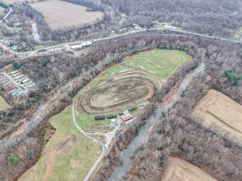 445 N County Road 25 E, North Vernon, IN à vendre - Photo de l’immeuble – Image 3 sur 8