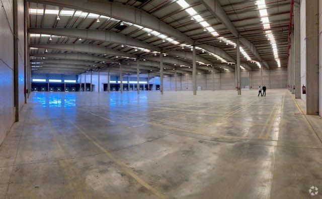 Industriel/Logistique dans Fontanar, Guadalajara à louer - Photo de l’immeuble – Image 3 sur 5
