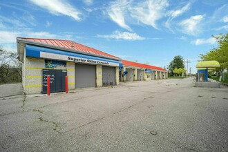 6625 Grove Ave, Windsor Mill, MD à louer Photo de l’immeuble– Image 1 sur 14