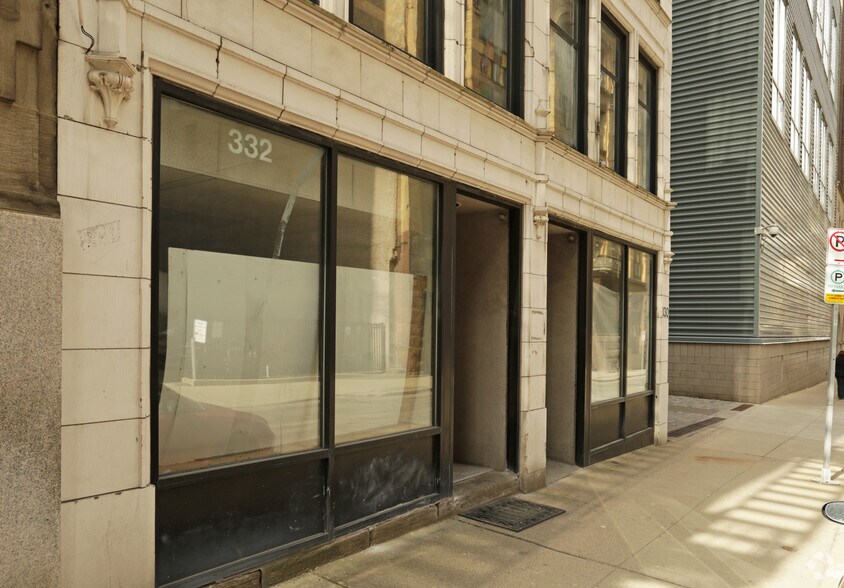 330-332 Third Ave, Pittsburgh, PA à vendre - Photo de l’immeuble – Image 2 sur 6