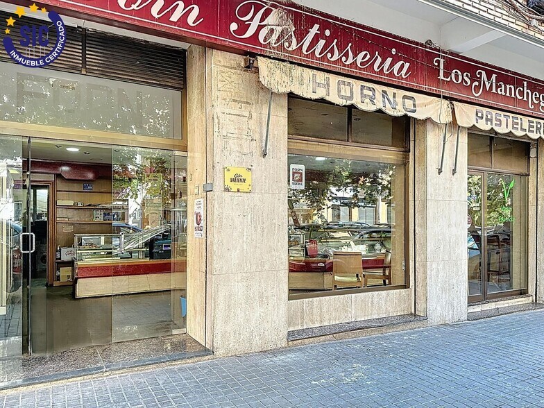 Local commercial dans València, Valencia à louer - Photo de l’immeuble – Image 3 sur 34